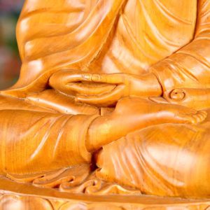 10 Light Vietnamese Wood Seated Buddha In Full Robes Sculpture Meditating C